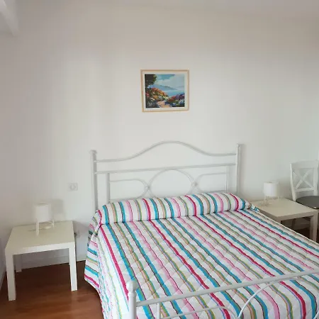Silver House Apartment *